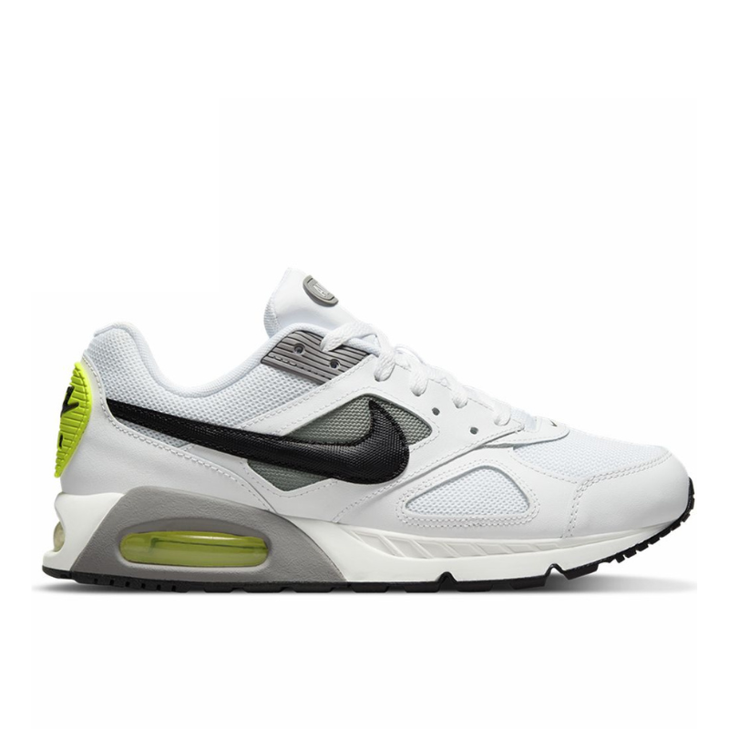 Nike air clearance max ivo jordan