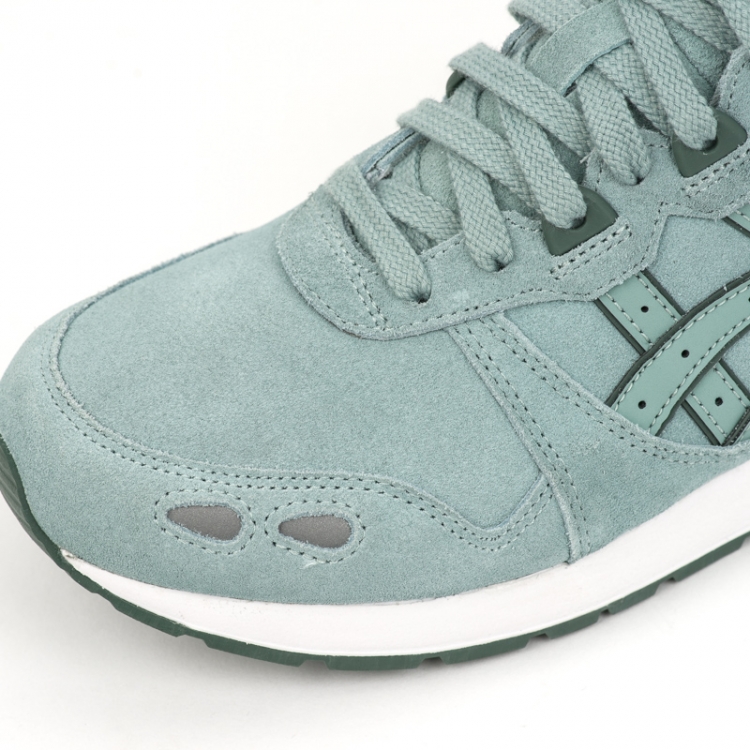 Asics shop blue surf