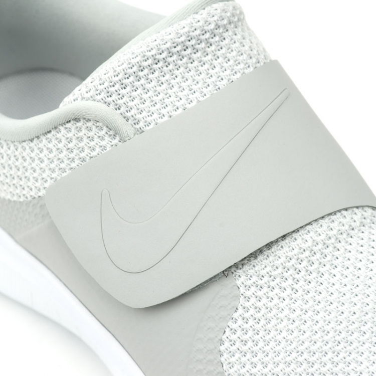 Nike Free Socfly 724851 012 pure platinum pure platinum white