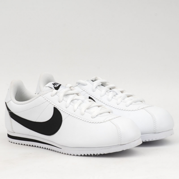 Nike Cortez GS 749482 102 white black