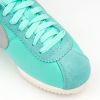 Кроссовки женские Nike Classic Cortez Nylon Prem 882258-300 (tropical twist-mtlc silver)