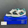 Кеды Nike SB Dunk Low Premium "Chrome Ball Incident" 304292-012 (black-radiant emerald-mdm grey)