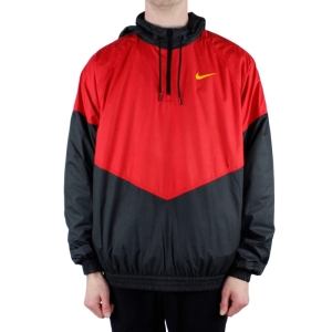 Ветровка Nike SB Shield Seasonal Jacket BV0979-657 (university red-black)