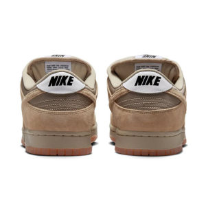 Кеды Nike SB Dunk Low Pro B HJ0367-200 (parachute-beige)
