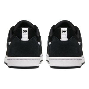 Кеды Nike SB Alleyoop CJ0882-001 (black-white-black)