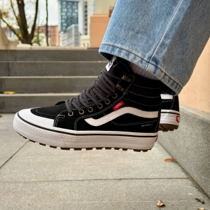 Зимние Кеды Vans MTE Sk8-Hi Waterproof Insulated VN000DAQBA21 (black-white)