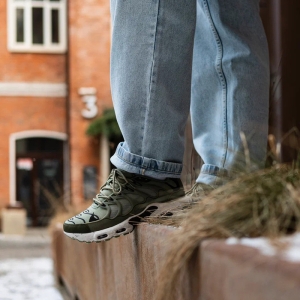 Кроссовки Nike Air Max Terrascape Plus DV7513-301 (oil green-black-medium olive)