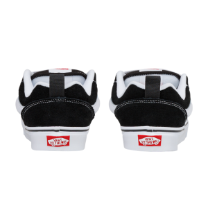 Кеды Vans Knu Skool VN0009QC6BT (black-true white)