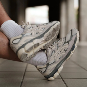 Кроссовки Asics Gel-Nyc 1201A789-103 (cream-oyster grey)