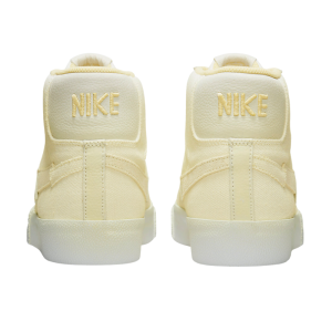 Кеды Nike SB Zoom Blazer Mid Premium DR9087-700 (lemon wash)