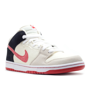 Кеды Nike SB Dunk Mid Pro "Street Fighter Ryu" 314383-200 (buff-sport red-black)