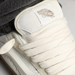 Кеды Vans Knu Skool VN0009QCDBS (marshmallow-light gum)