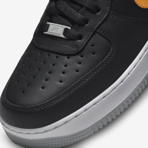 Кроссовки Nike Air Force 1 `07 FB7162-081 (black-kumquat-lt smoke grey-white)