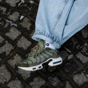 Кроссовки Nike Air Max Terrascape Plus DV7513-301 (oil green-black-medium olive)