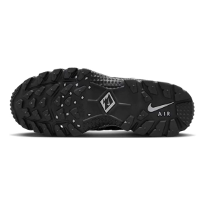 Кроссовки Nike Air Humara QS FJ7098-002 (black-metallic silver)