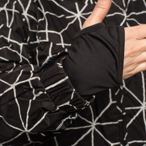 Куртка сноубордическая женская Nikita Slush j911610 (black)