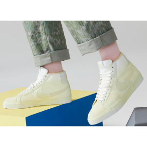 Кеды Nike SB Zoom Blazer Mid Premium DR9087-700 (lemon wash)