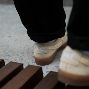 Кеды Nike SB Zoom Blazer Low Pro GT PRM FN7404-200 (pale vanilla)