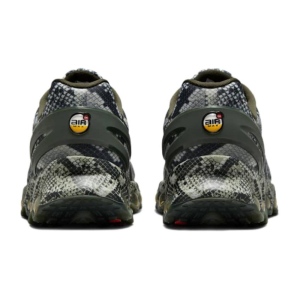 Кроссовки Nike Air Max Dn8 HV8476-300 (cargo khaki-black)