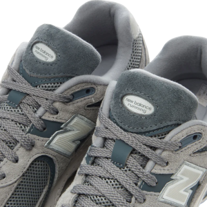 Кроссовки New Balance 2002R M2002RST (steel lead-orca)