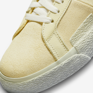 Кеды Nike SB Zoom Blazer Mid Premium DR9087-700 (lemon wash)