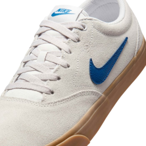 Кеды Nike Charge Suede IB2750-005 (vast grey-gum light brown-court blue)