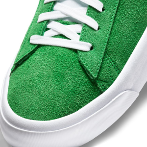 Кеды Nike SB Zoom Blazer Low Pro GT DC7695-300 (lucky green-university gold)