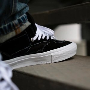 Кеды Vans Skate Half Cab VN0A5FCDY281 (black-white)