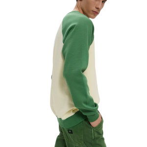 Толстовка Vans Core Basic Raglan Crew VN000HNVE4T (fairway-lemon icing)