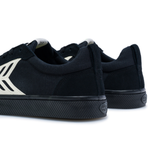 Кеды Cariuma Catiba Pro Low 400807B13 (all black)