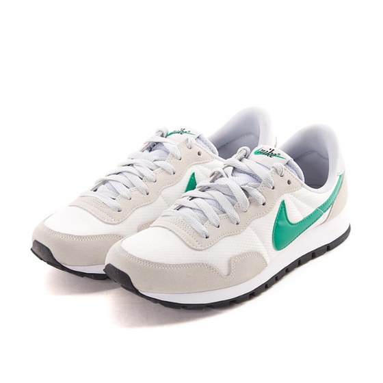 Nike pegasus 83 white top