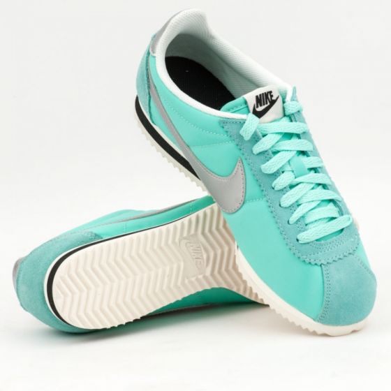 Кроссовки женские Nike Classic Cortez Nylon Prem 882258-300 (tropical twist-mtlc silver)
