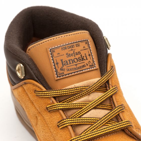 Кеды Nike SB Stefan Janoski Max Mid PRM AV3610-779 (bronze-gum light brown)