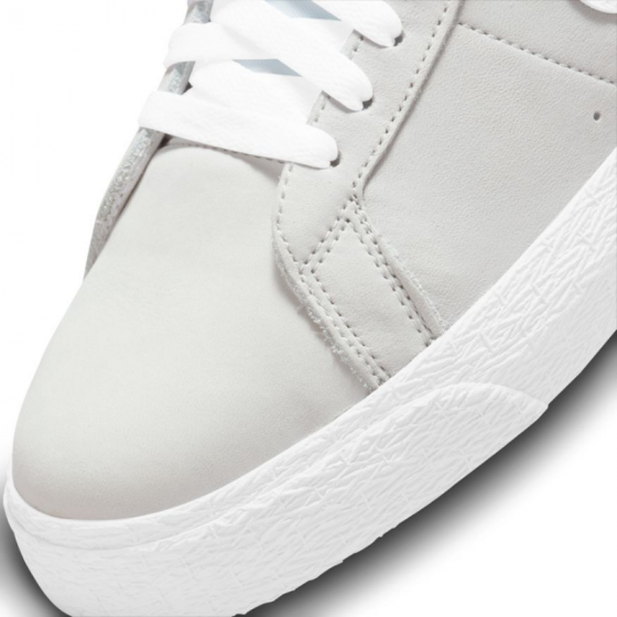 Кеды Nike SB Zoom Blazer Mid ISO DA8855-100 (white-summit white)