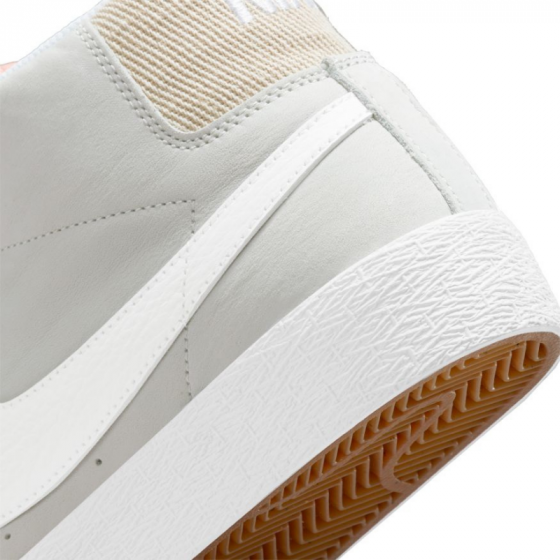 Кеды Nike SB Zoom Blazer Mid ISO DA8855-100 (white-summit white)