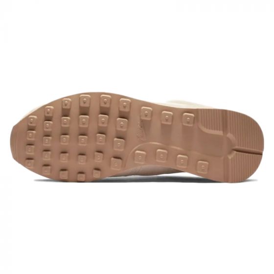 Кроссовки Женские Nike W Internationalist Premium 828404-104 (pale ivory-summit white)