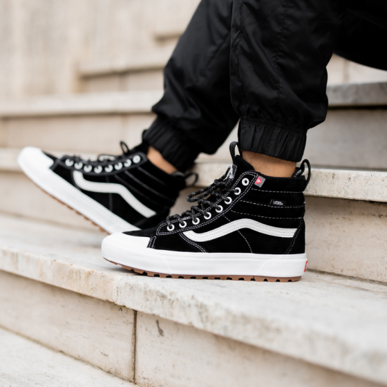 Зимние Кеды Vans Sk8-Hi Mte-2 VN0A4P3IDX6 (black-true white)