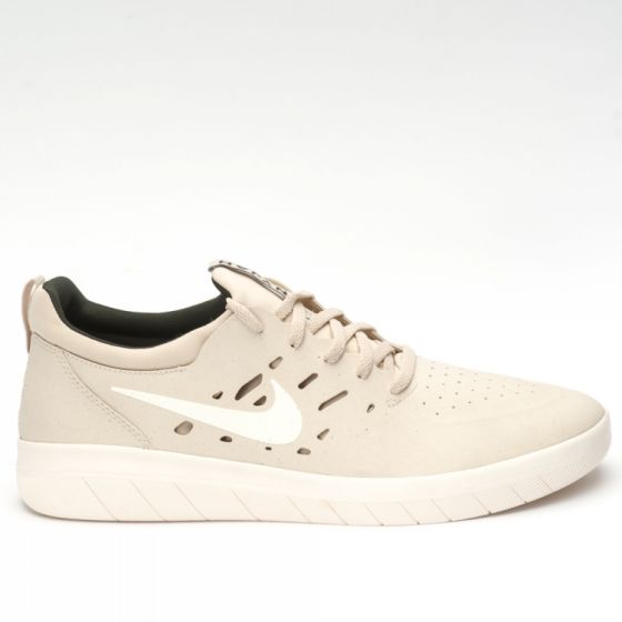 Nike SB Nyjah Free AA4272 200 beach sail sequoia