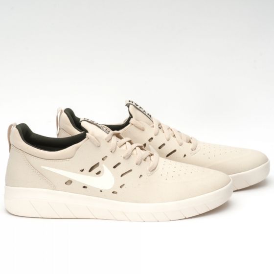 Nike sb nyjah beach deals