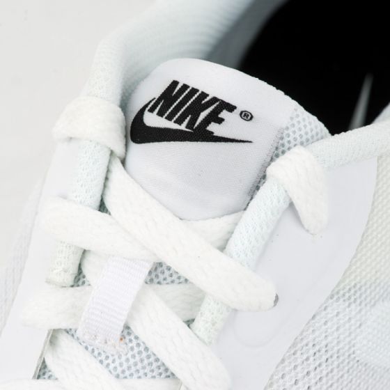 Кроссовки Nike Air Max Invigor 749680-100 (white-black)