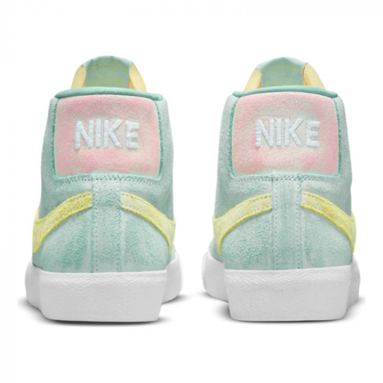 Кеды Nike SB Zoom Blazer Mid Premium DA1839-300 (light dew-light zitron-green)