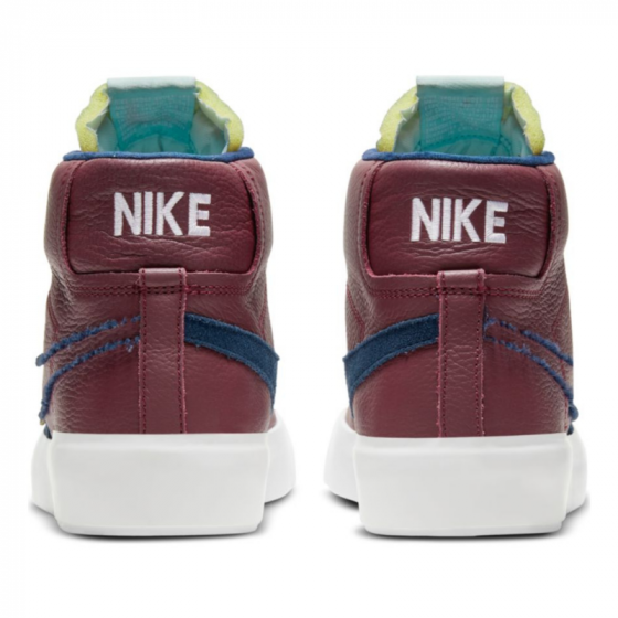 Кеды Nike SB Zoom Blazer Mid Edge L DA2189-600 (team red-navy)