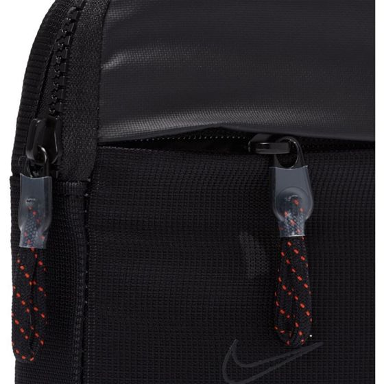 Сумка Через Плечо Nike Sportswear Essentials Hip Pack BA5904-010 (black-black-white)