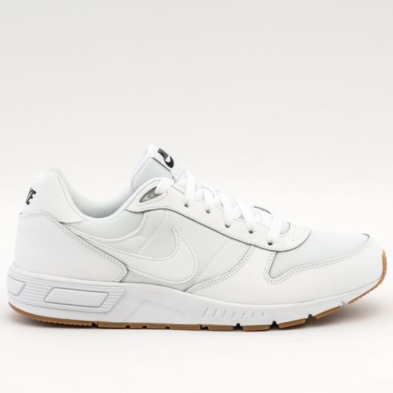 Кроссовки Nike Nightgazer 644402-101 (white-white-gum light brown)