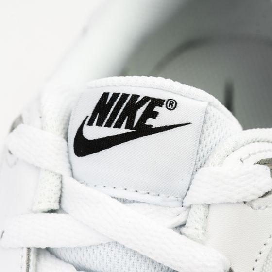 Кроссовки Nike Nightgazer 644402-101 (white-white-gum light brown)