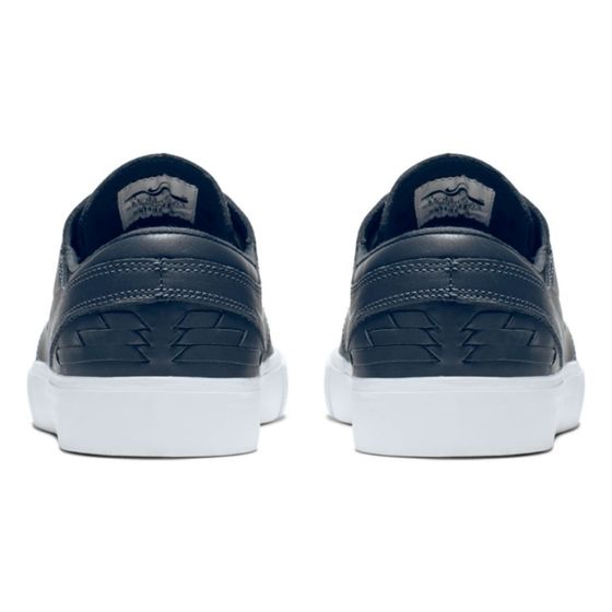Nike janoski rm crafted hotsell