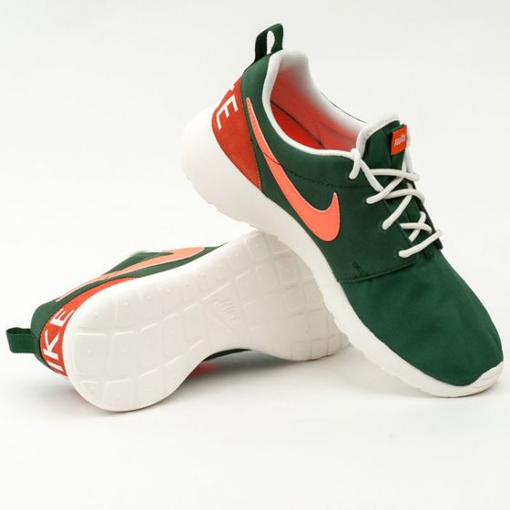 Кроссовки женские Nike Wmns Roshe One Retro 820200-381 (gorge green-bright mango)