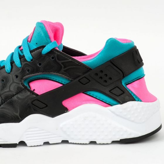 Кроссовки детские женские Nike Huarache Run GS 654280-005 (black-white-pink blast)