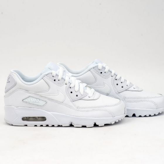 Nike 833412 2025