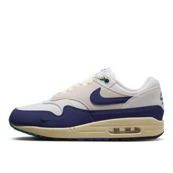 Кроссовки Nike Air Max 1 FQ8048-133 (sail-deep royal blue)